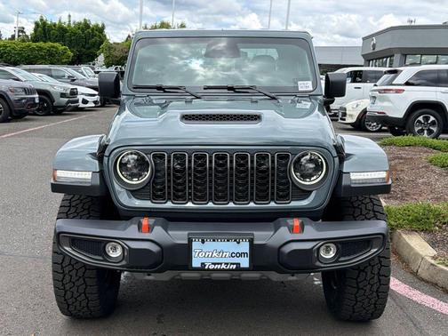 Anvil Clearcoat 2026 Jeep Gladiator Mojave