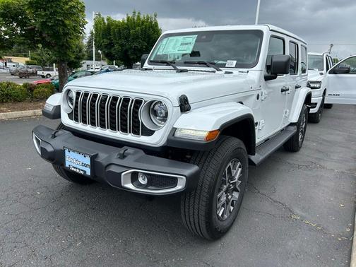 2025 Jeep Wrangler Sahara