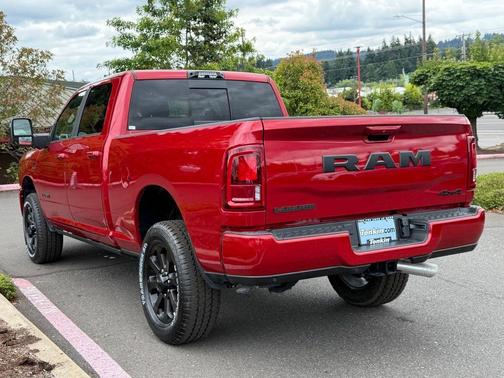 Molten Red Pearlcoat 2026 RAM 2500 Laramie
