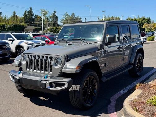 Sting Gray Clearcoat 2023 Jeep Wrangler 4xe Sahara
