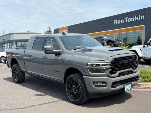 Ceramic Gray Clearcoat 2026 RAM 2500 Laramie