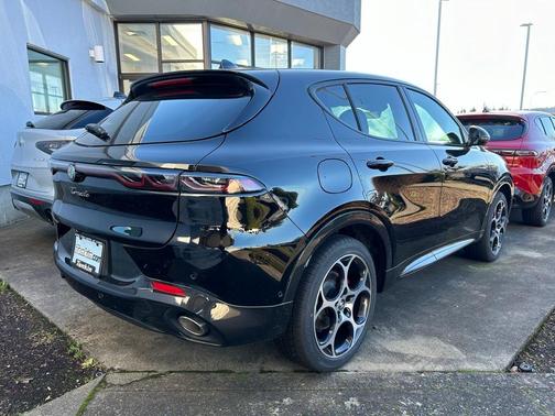2024 Alfa Romeo Tonale Veloce