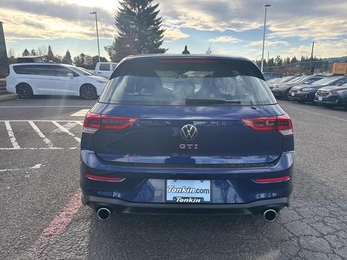 2024 Volkswagen Golf GTI 2.0T SE