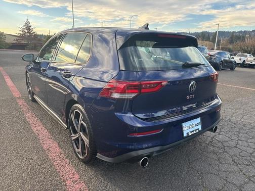 2024 Volkswagen Golf GTI 2.0T SE