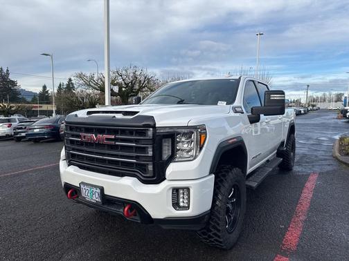 2022 GMC Sierra 2500 AT4