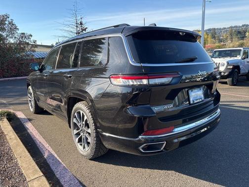 2022 Jeep Grand Cherokee L Overland