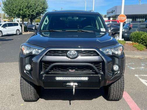 2018 Toyota 4Runner SR5