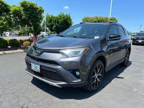 2016 Toyota RAV4 SE