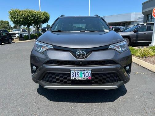 2016 Toyota RAV4 SE