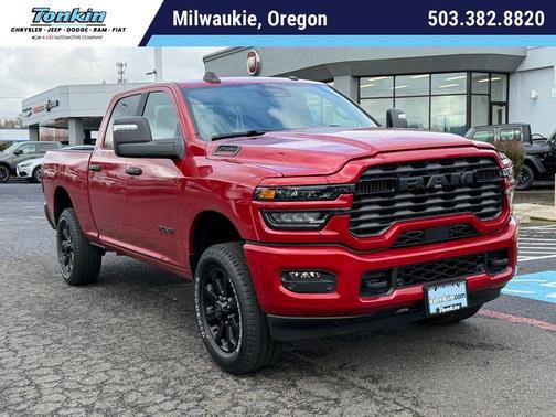 Molten Red Pearlcoat 2026 RAM 2500 Big Horn
