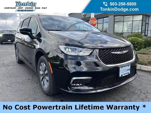 2025 Chrysler Pacifica Hybrid Select