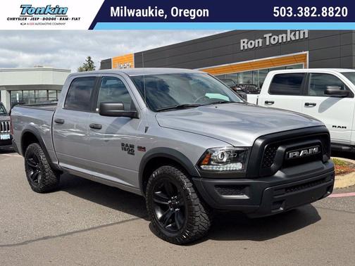Billet Silver Metallic Clearcoat 2021 RAM 1500 Classic SLT