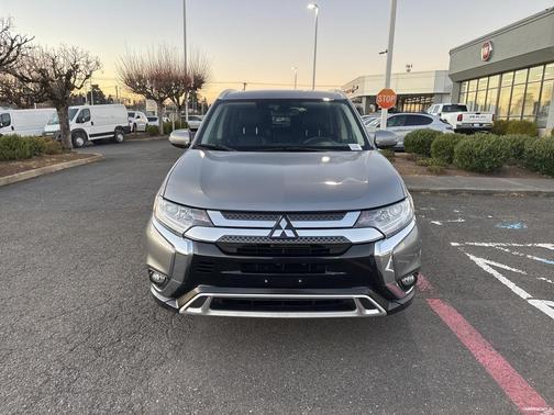 2020 Mitsubishi Outlander SEL