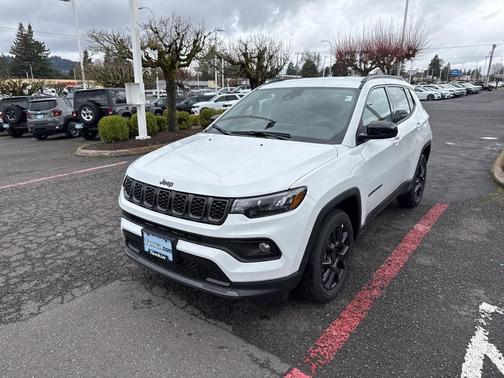 2025 Jeep Compass Latitude