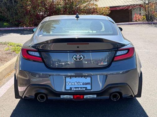 2024 Toyota GR86 Premium