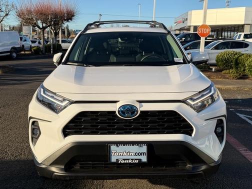 2023 Toyota RAV4 Hybrid Woodland Edition