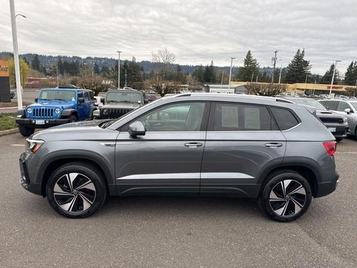 2024 Volkswagen Taos 1.5T SE