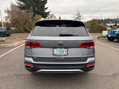 2024 Volkswagen Taos 1.5T SE