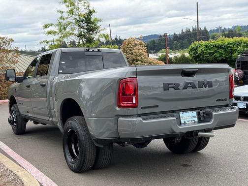 Ceramic Gray Clearcoat 2026 RAM 3500 Big Horn