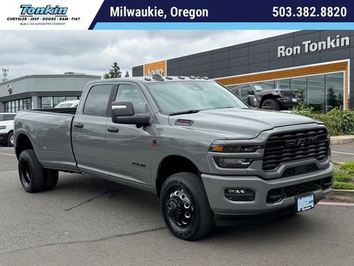 Ceramic Gray Clearcoat 2026 RAM 3500 Big Horn