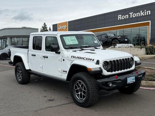 Bright White Clearcoat 2026 Jeep Gladiator Rubicon