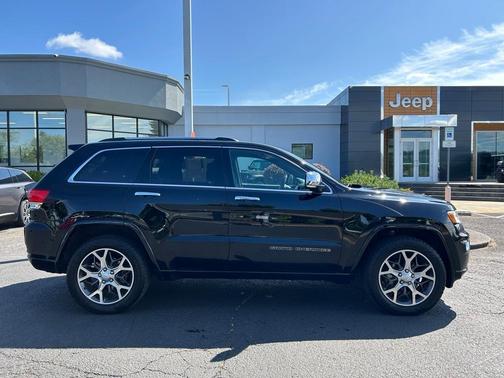 2019 Jeep Grand Cherokee Overland