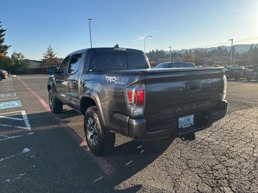 2020 Toyota Tacoma TRD Sport
