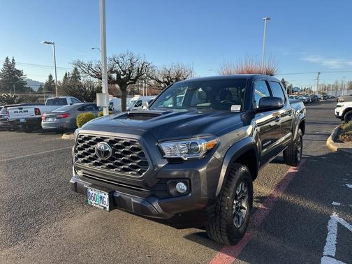 2020 Toyota Tacoma TRD Sport