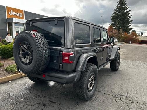2025 Jeep Wrangler Rubicon 392