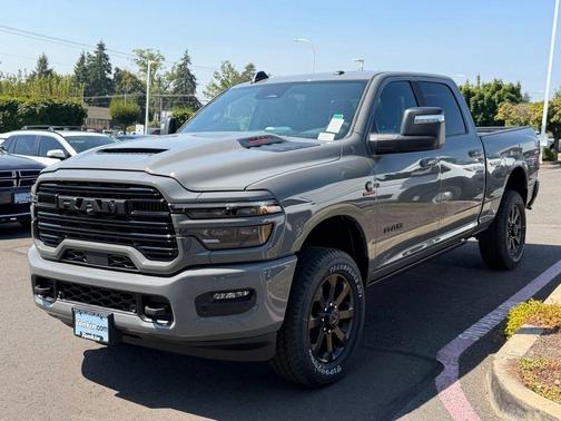 Ceramic Gray Clearcoat 2026 RAM 2500 Laramie