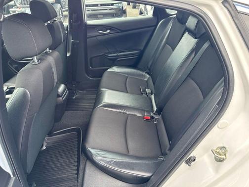 White 2019 Honda Civic Sport