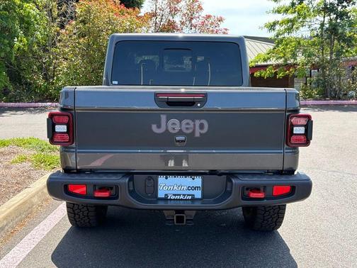 Granite Crystal Clearcoat Metallic 2026 Jeep Gladiator Shadow Ops