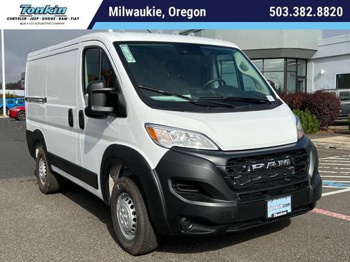 Bright White Clearcoat 2026 RAM ProMaster 1500 Low Roof