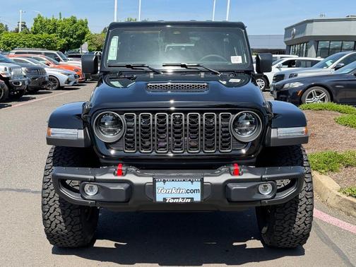 Black Clearcoat 2026 Jeep Wrangler Rubicon