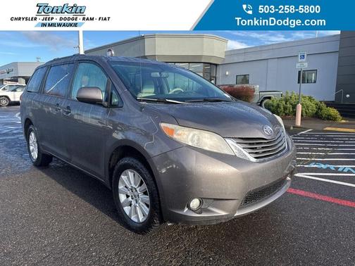 2013 Toyota Sienna XLE