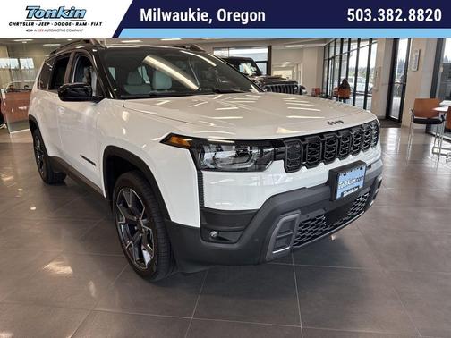 Bright White Clearcoat 2026 Jeep Cherokee Overland