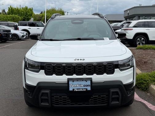 Bright White Clearcoat 2026 Jeep Cherokee Overland