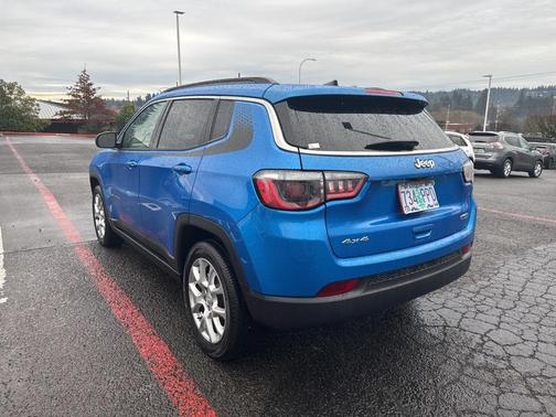2023 Jeep Compass Latitude Lux