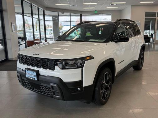 Bright White Clearcoat 2026 Jeep Cherokee Overland
