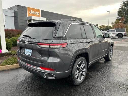 2025 Jeep Grand Cherokee Overland