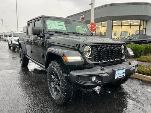 2025 Jeep Gladiator Sport