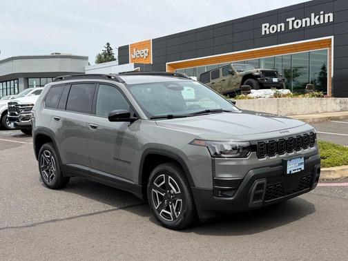 Sting Gray Clearcoat 2026 Jeep Cherokee LAREDO/LIMITED