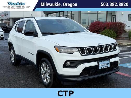 Bright White Clearcoat 2026 Jeep Compass Latitude