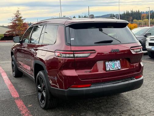 2023 Jeep Grand Cherokee L Laredo