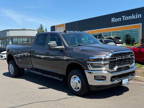 Granite Crystal Clearcoat Metallic 2026 RAM 3500 Tradesman
