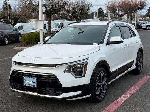 2023 Kia Niro SX Touring