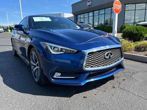 2017 INFINITI Q60 3.0T Premium