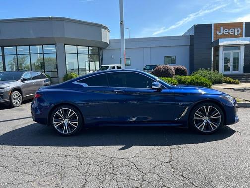 2017 INFINITI Q60 3.0T Premium