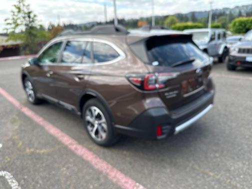 Cinnamon Brown Pearl 2022 Subaru Outback Limited