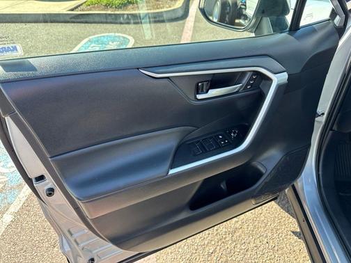 Silver Sky Metallic 2021 Toyota RAV4 XLE Premium